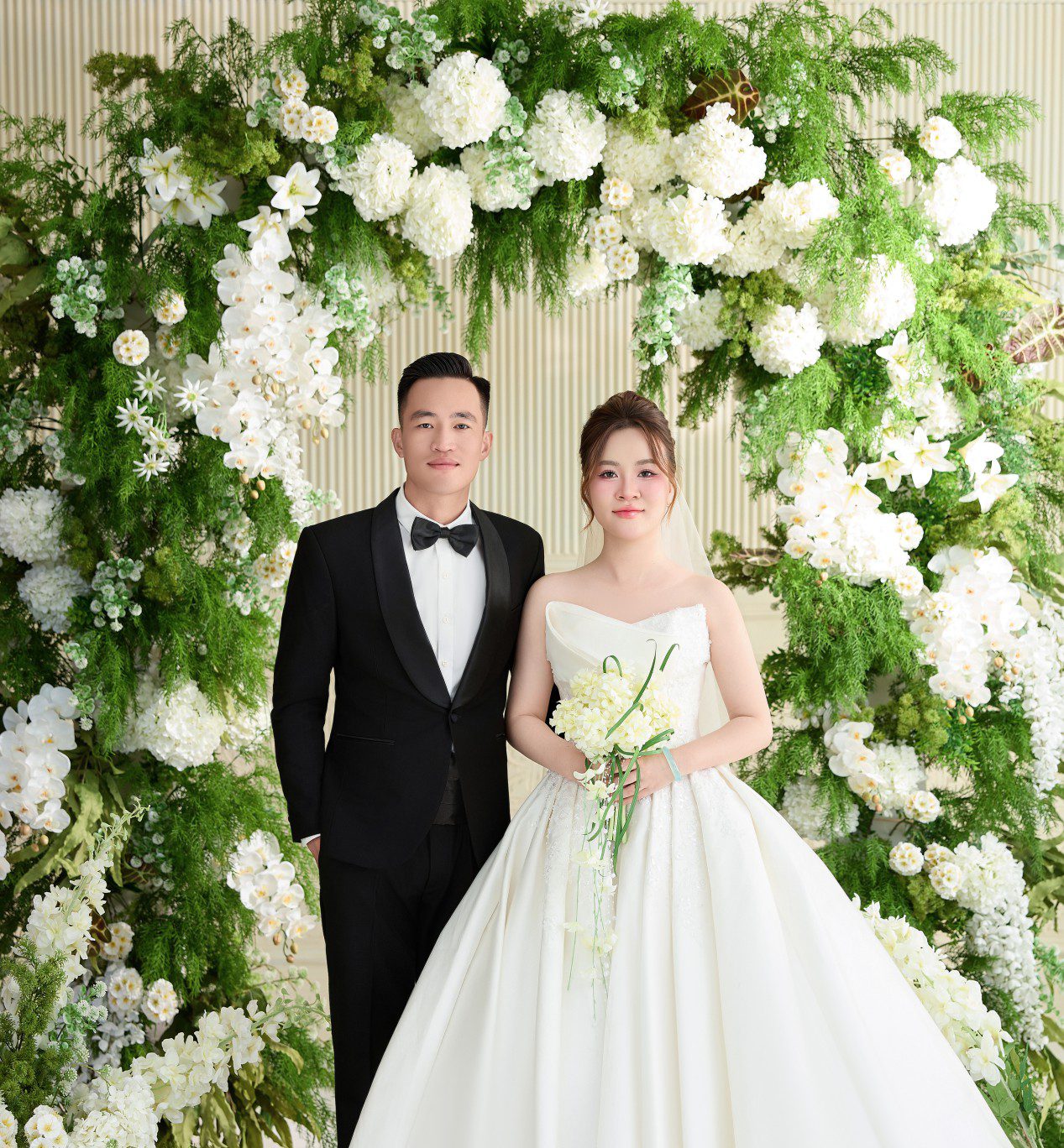 THIỆP CƯỚI THU TRANG & BÁ HOÀNG