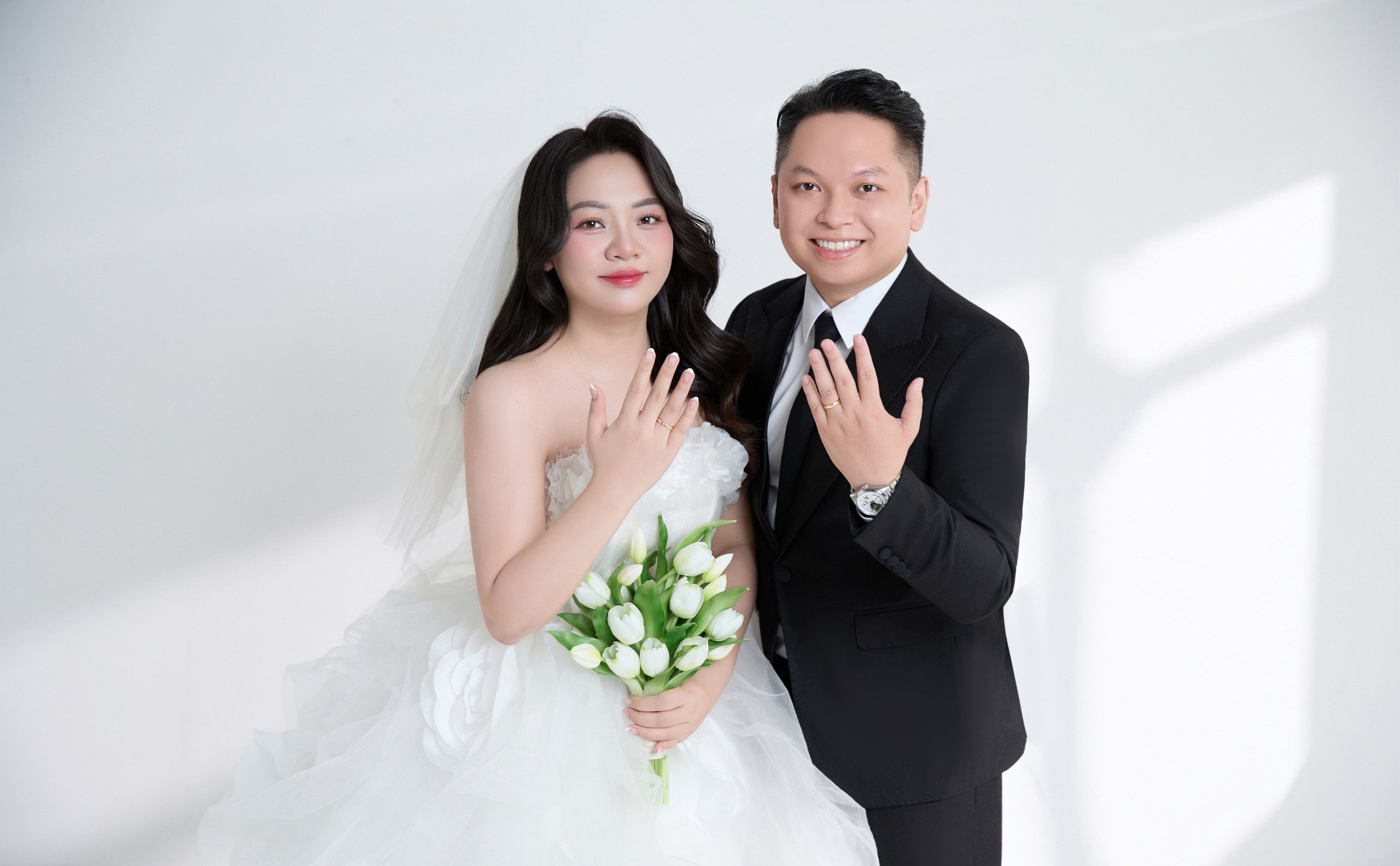 THIỆP CƯỚI KHÁNH HUYỀN & MINH HẢI