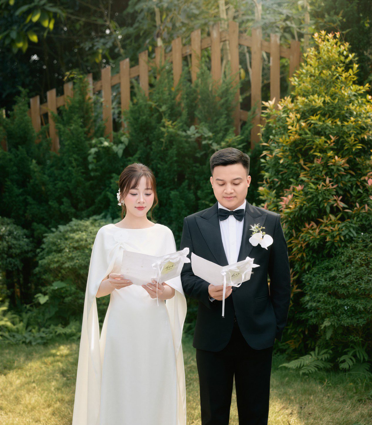 THIỆP CƯỚI NGUYỄN THƯƠNG & ĐỨC THẮNG