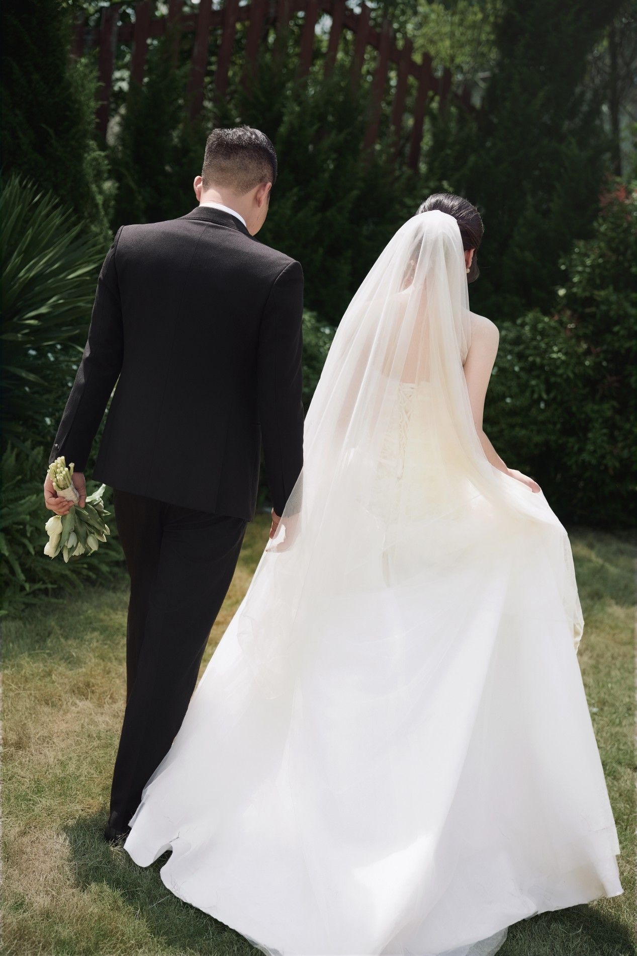 Thiệp cưới online